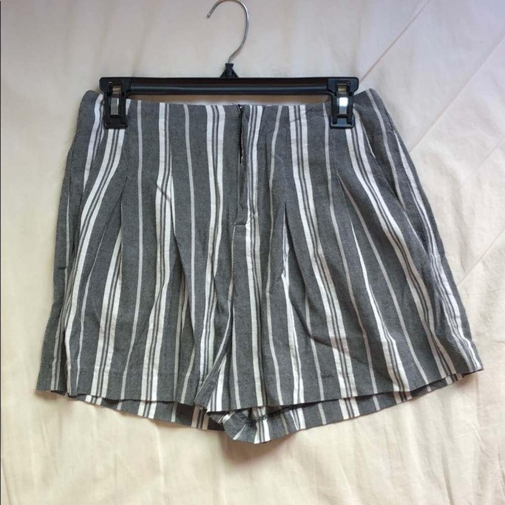 Zara high waisted striped shorts with pockets